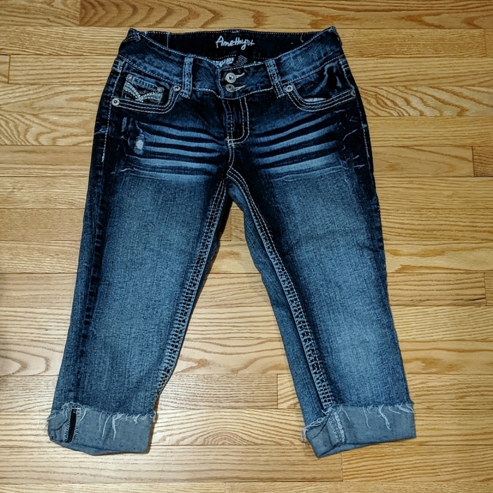 Amethyst Capris